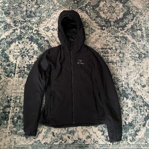 Arc’teryx Atom Lt hoody women’s medium